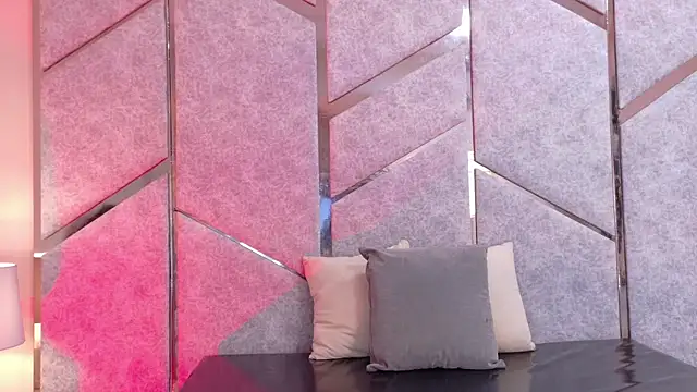 JuliaaVega Chat XXX live