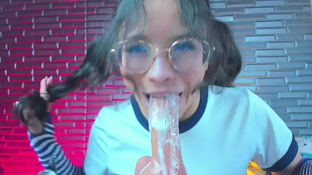 Czat XXX na żywo – Giaa_rossi