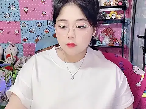 Chat XXX en directo de Nhanlu009