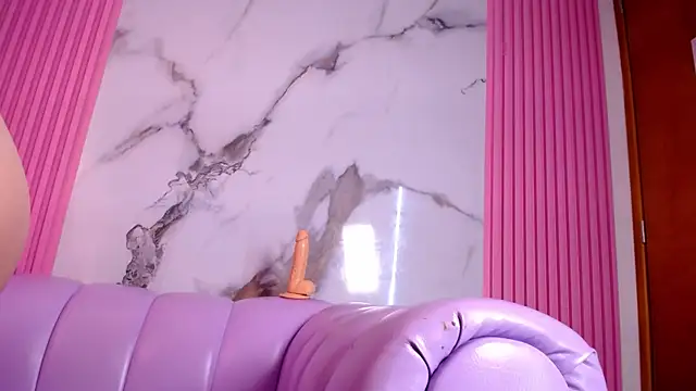 Doll_Kitty_のライブXXXチャット