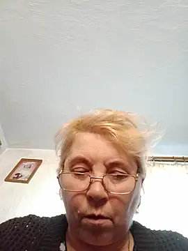 Chat XXX en directo de Elena_Beautiful784