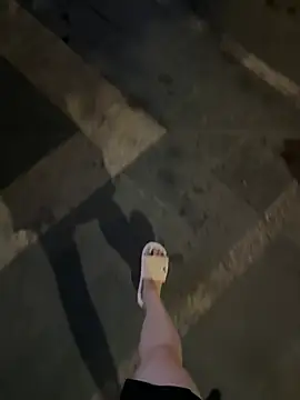 XXX chat uživo modela Meii-meyy