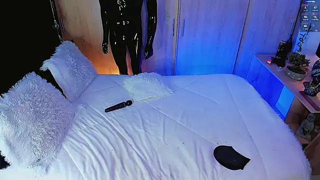 CALLME_GODDESS_ live XXX chat