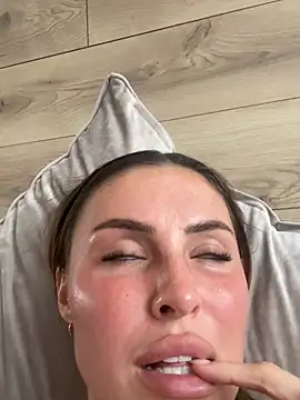 Czat XXX na żywo – selena_xxx