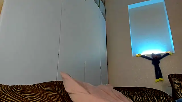 XXX chat uživo modela RosyFoxy