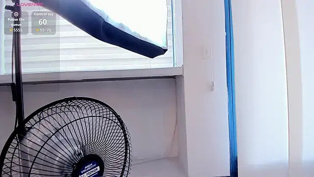 Chat XXX en directo de milavixenn
