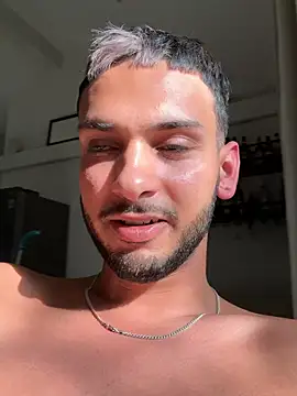 Gipsyboysteve Chat XXX in diretta