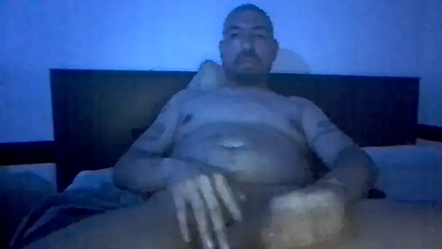 nakedtony81's Webcam Show