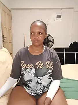 צ'אט XXX בשידור חי של Babymomma98