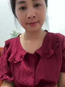 LittleSun_ Chat XXX in diretta