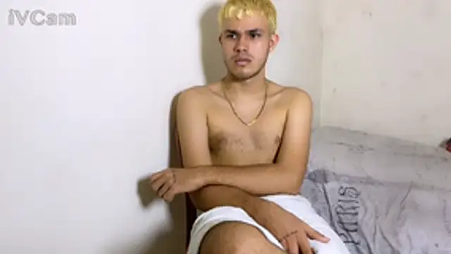 EdwinBoysのライブXXXチャット