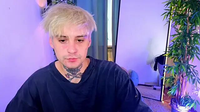 drillfi11 Live XXX Chat