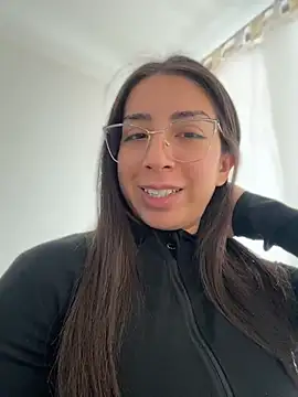 Lina_soler69's Webcam Show