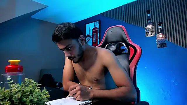 Boss_Domiinator Chat XXX live