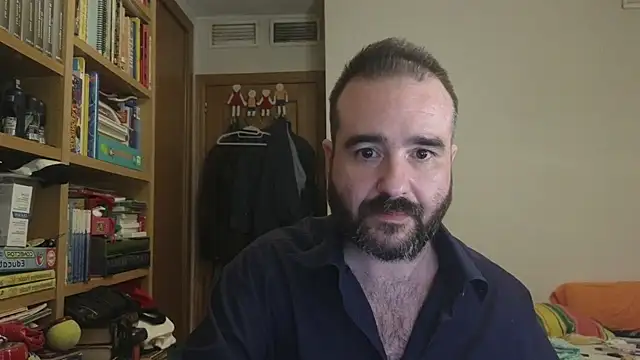 curiosillo83 live XXX chat