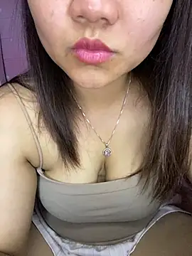 XXX chat uživo modela Sunset-yll