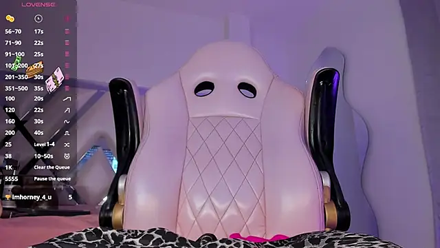 Mia_royal's Webcam Show