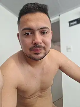 Chat XXX en directo de ORTIZ96hot