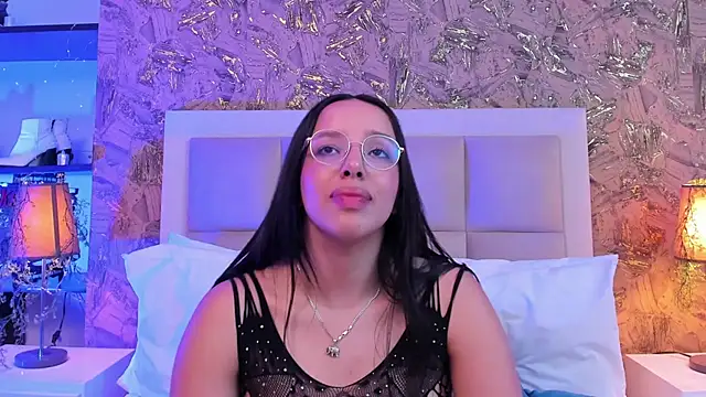 ValkyriaSteeln Live XXX chat