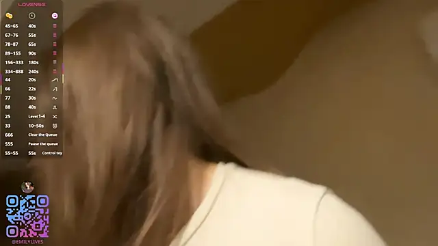 Živý XXX chat DarlineBrustera