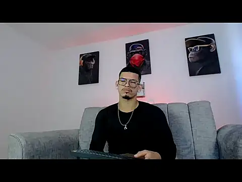 Ethan_rodgers01n Webbikameraesitys
