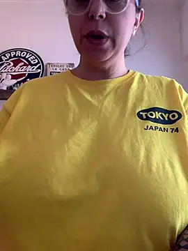 Chatroom XXX en direct de LupitaHaze