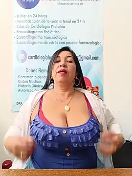Catalina--14 Adlı Modelin Canlı XXX Sohbeti
