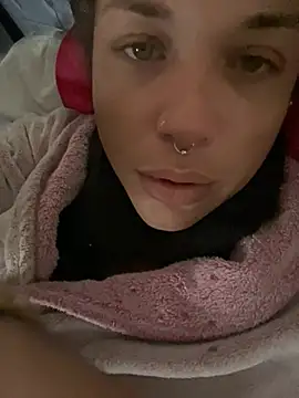 Show de alicetgirlbr na webcam