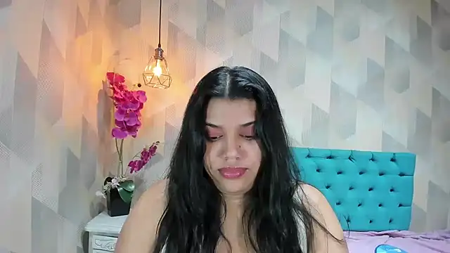 LindaBreeS Live XXX-chat