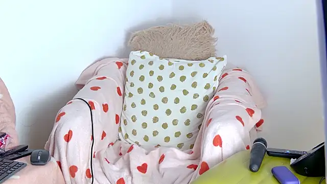 RebeFucksonn – Naživo XXX chat