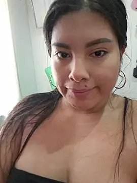 steisy325's Live XXX Chat