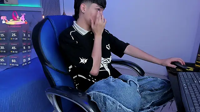 SamBlack_ 现场XXX聊天