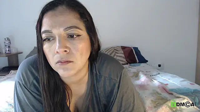 Chat XXX en directo de urcute_kitten