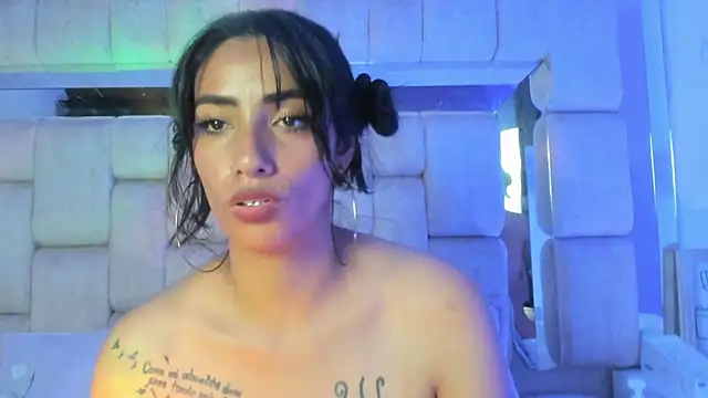 Tashi7 Chat XXX in diretta