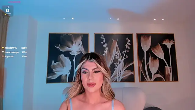 MiaSilvaX Adlı Modelin Canlı XXX Sohbeti