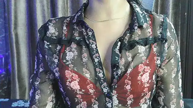 Chat +18 de Meri_Cutie_Pie ao vivo