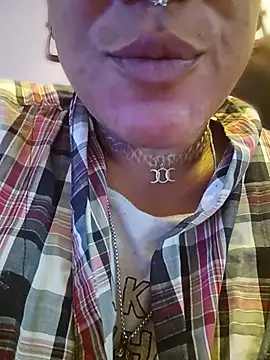 Chat XXX en directo de Delish_Lilith