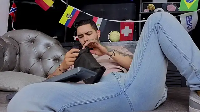 matteosantos live XXX chat