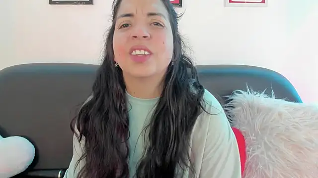 Chat +18 de Tiana_prince ao vivo