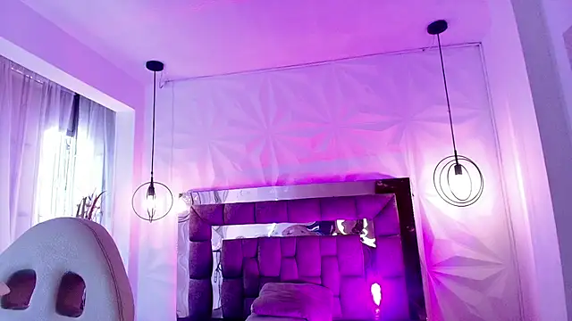 Queen_perla_'s Live XXX Chat