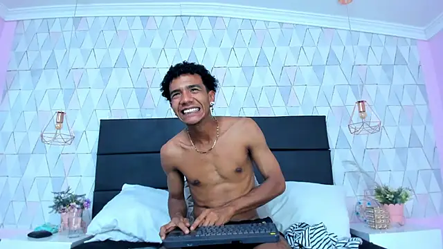 MarckThompsonn Webcamshow
