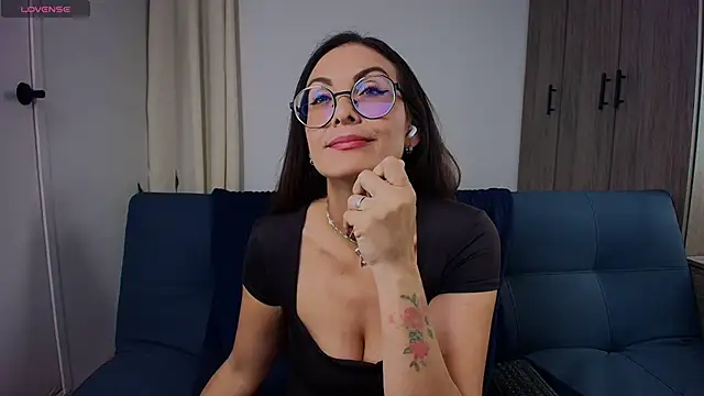 Swetisabella01 现场XXX聊天