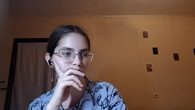 Katelemon's Live Sex Cam Show