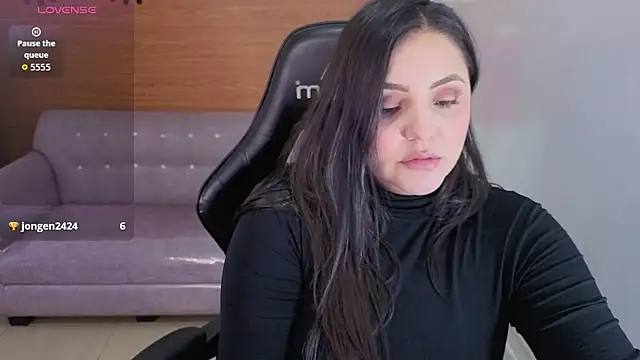 Chat XXX en directo de anthonella_stone_t