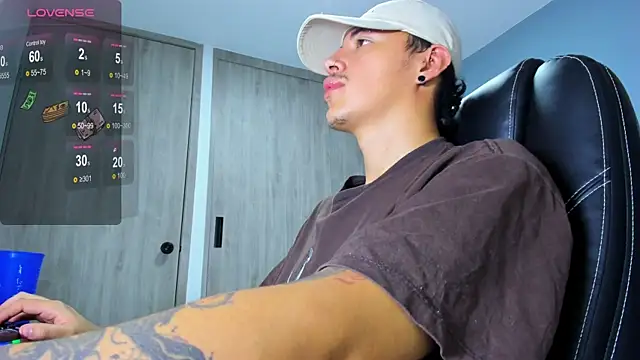 Chat +18 de LOBO_ALPHA ao vivo