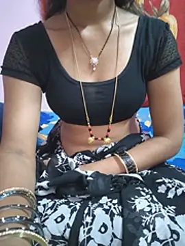 Rosely-rosely live XXX chat