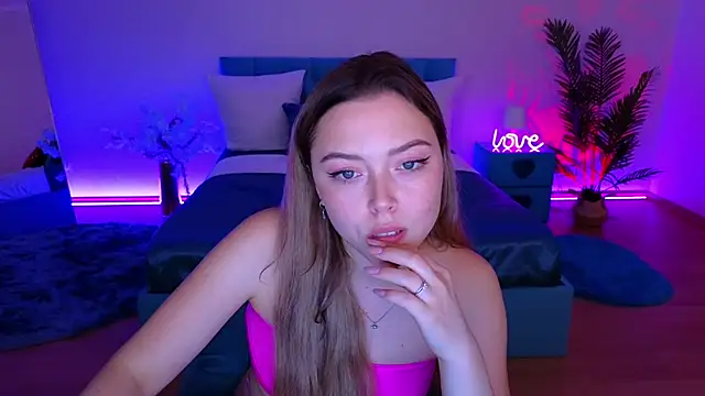 Chatroom XXX en direct de Ava_Loone