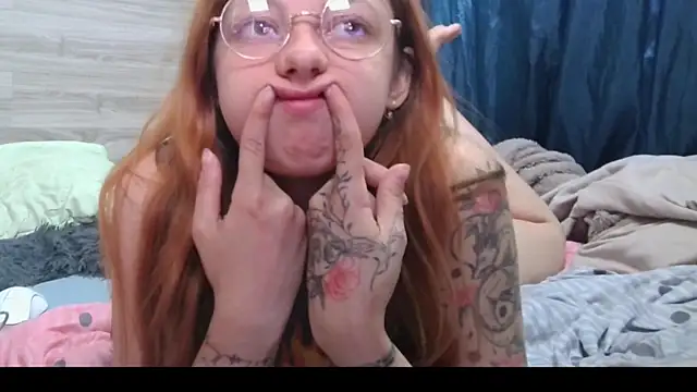 Chatroom XXX en direct de Lina_Kitty