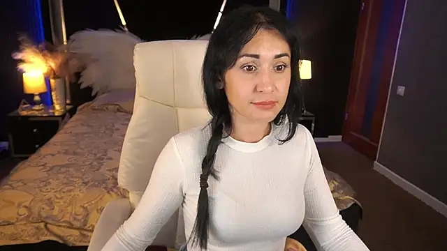 Chatroom XXX en direct de CarolinaaFoxyyy