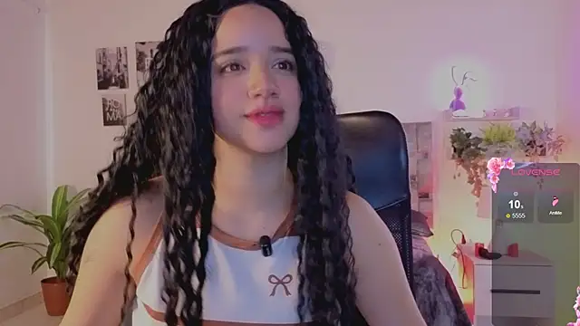 Chat XXX en directo de emilyrouxe
